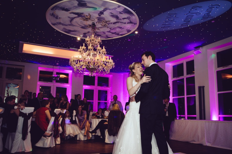 The couples 1st dance