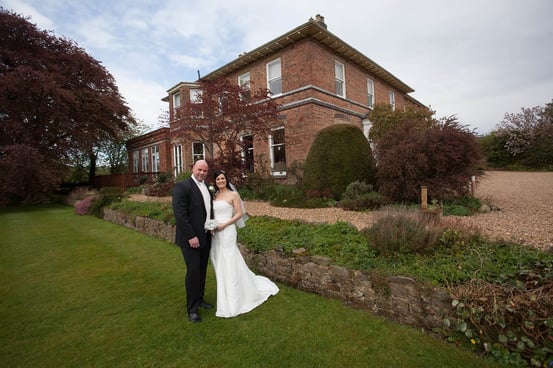 Shottle Hall was the perfect Derbyshire wedding venue for the pair