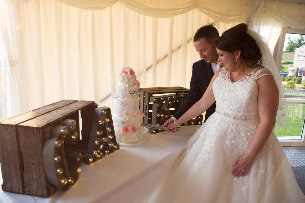 Wedding-cake-marquee