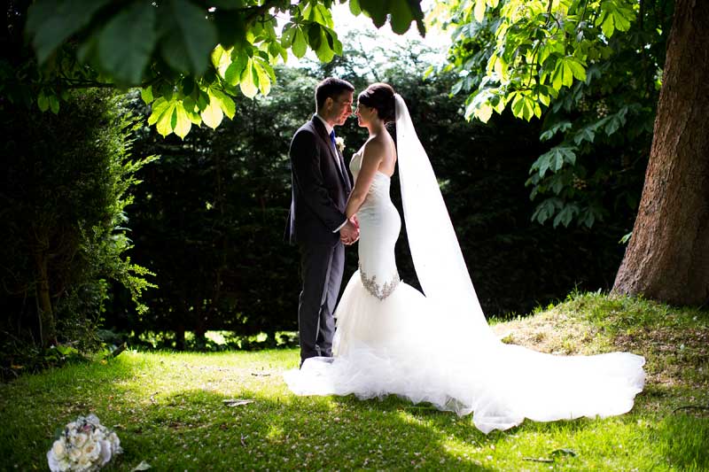 wedding-photos-in-the-gardens.jpg